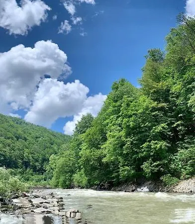 Сasa de vacaciones Vip-domyk Rakhiv